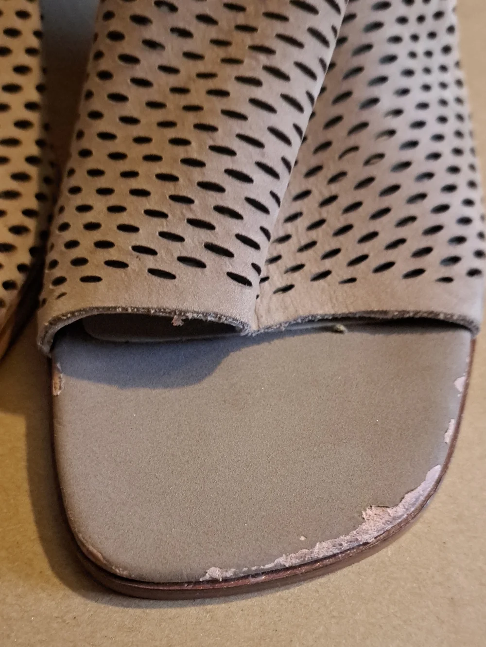 Vince Camuto Heeled Open Toe Booties: 9M